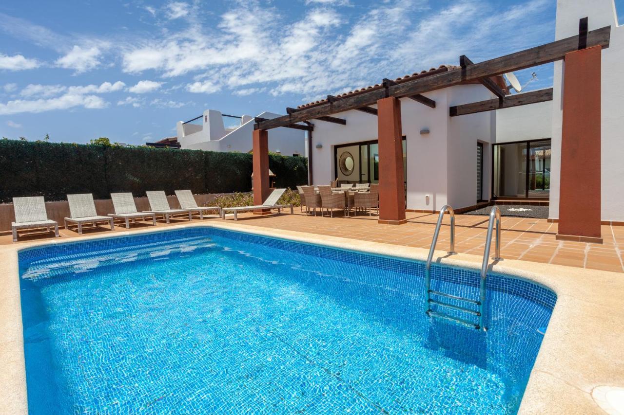 Villa Zafiro 13 Golf Private Pool Caleta De Fuste By Holidays Home 外观 照片
