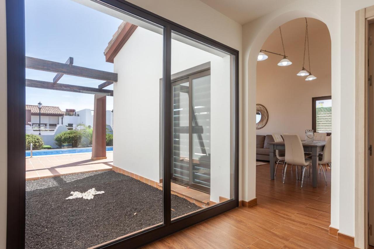 Villa Zafiro 13 Golf Private Pool Caleta De Fuste By Holidays Home 外观 照片