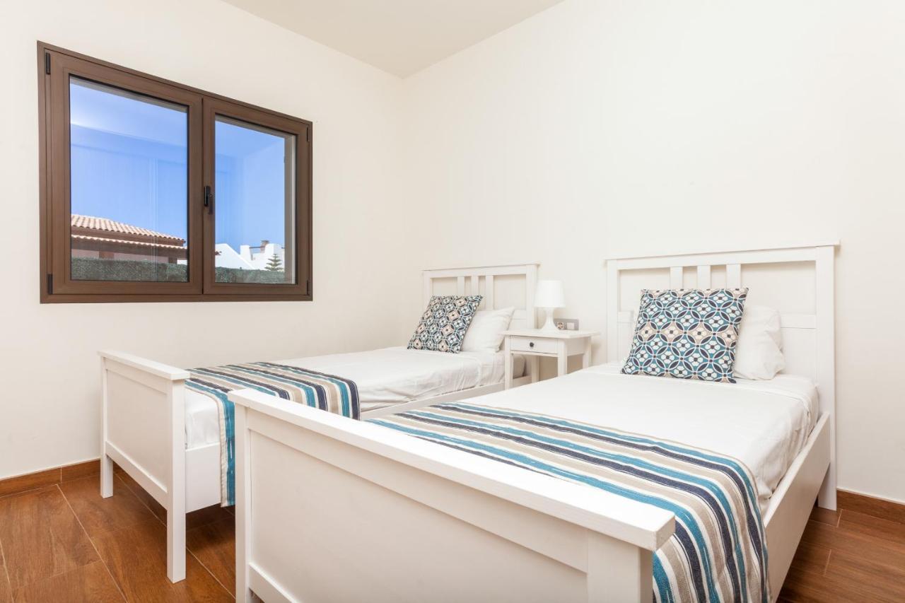 Villa Zafiro 13 Golf Private Pool Caleta De Fuste By Holidays Home 外观 照片