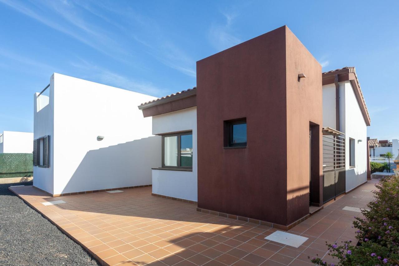Villa Zafiro 13 Golf Private Pool Caleta De Fuste By Holidays Home 外观 照片