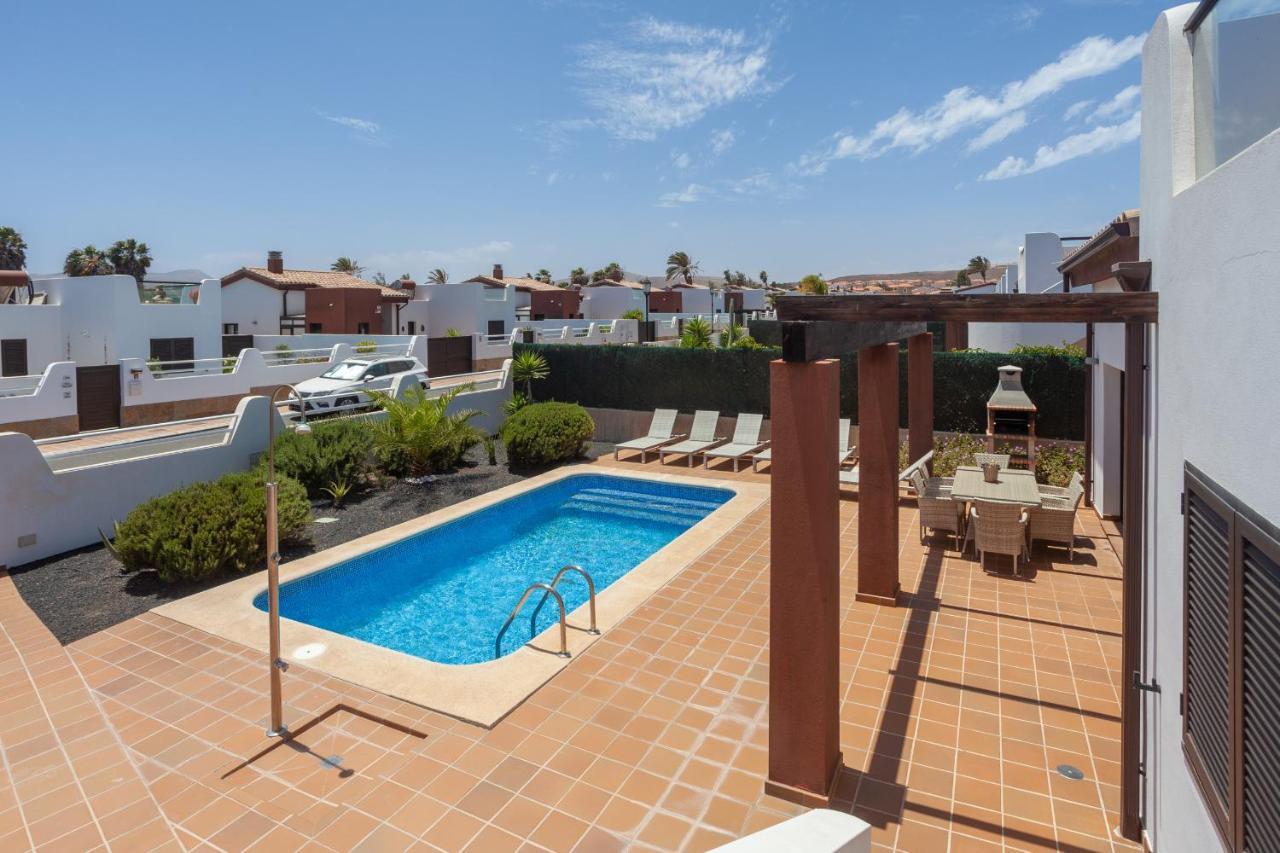Villa Zafiro 13 Golf Private Pool Caleta De Fuste By Holidays Home 外观 照片